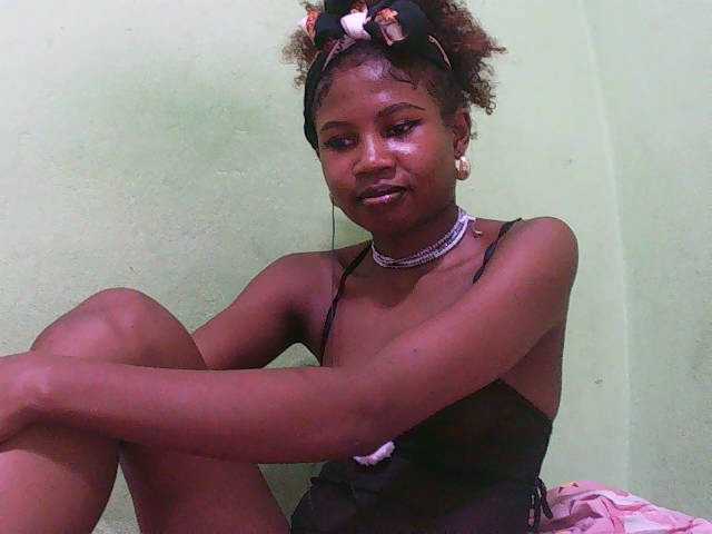 Sylvia6 Live Cam and Statistics on UnifiedCams