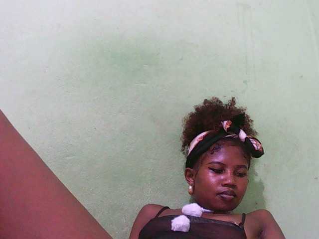 Sylvia6's BongaCams show and profile