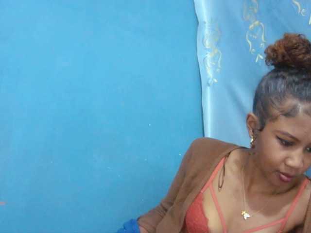 Sylvia6 live cam on BongaCams
