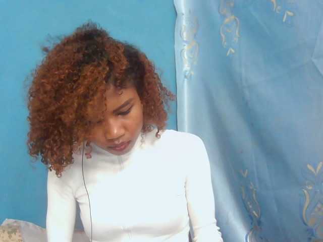 Sylvia6 live cam on BongaCams