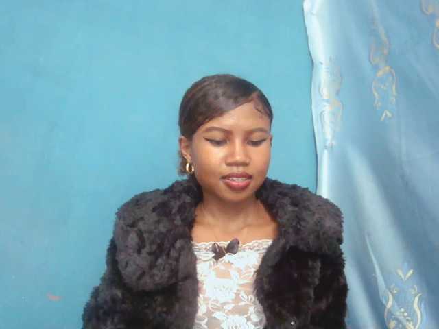Sylvia6 live webcam show