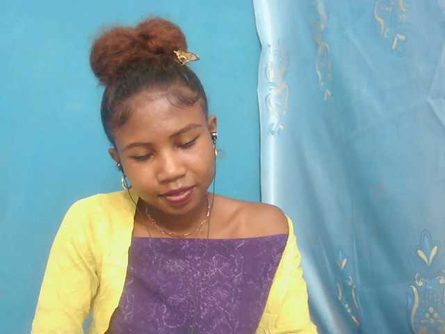 Sylvia6 live cam on BongaCams