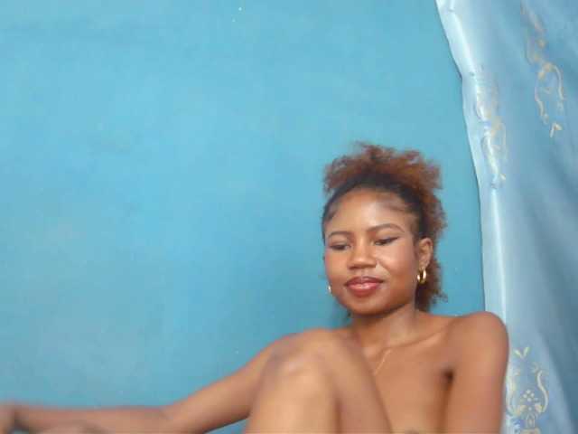 Sylvia6 live cam on BongaCams