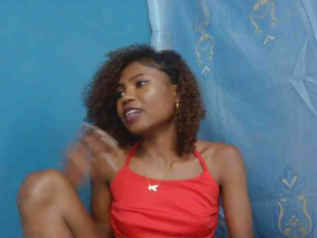 Sylvia6 Live Webcam on BongaCams