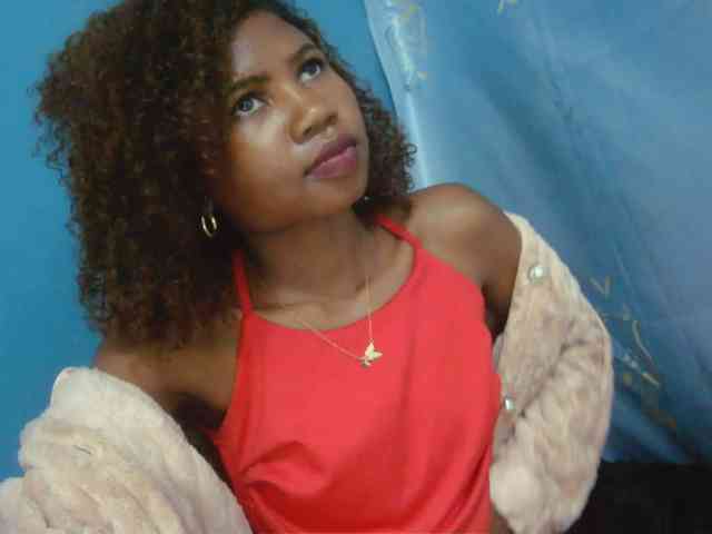 Sylvia6 Live Webcam on BongaCams