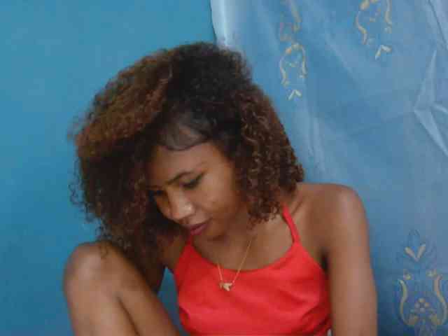 Sylvia6 Live Webcam on BongaCams