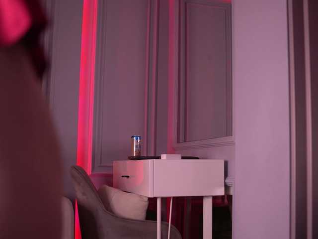 JesicaRabit's BongaCams show and profile