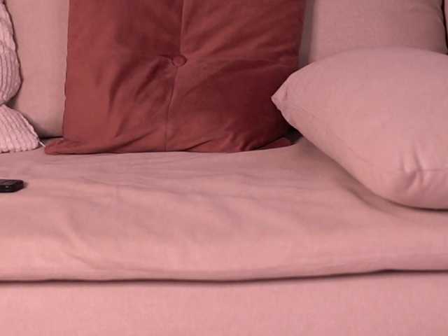 JesicaRabit's BongaCams show and profile