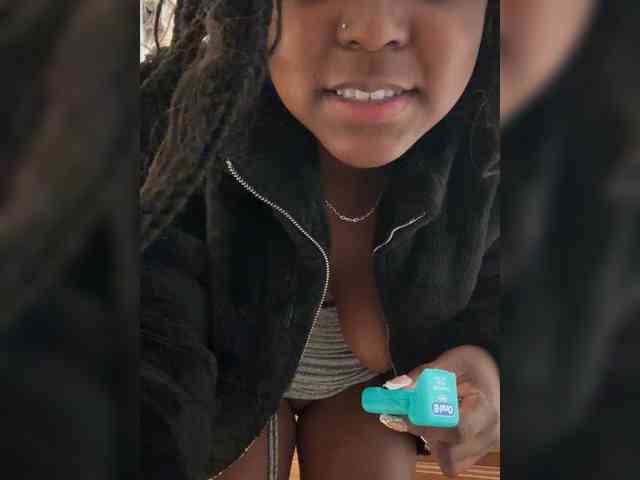 Chaneldafinestttt1 webcam