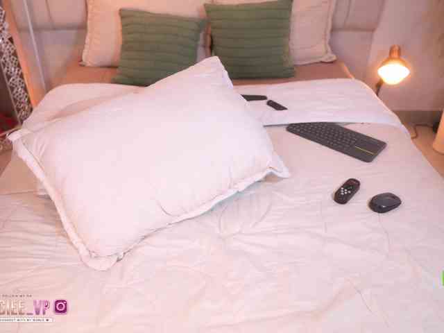 niicoletth18 webcam