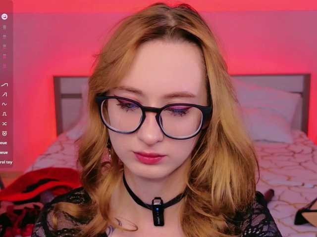 WICKEDEMBER live cam on BongaCams