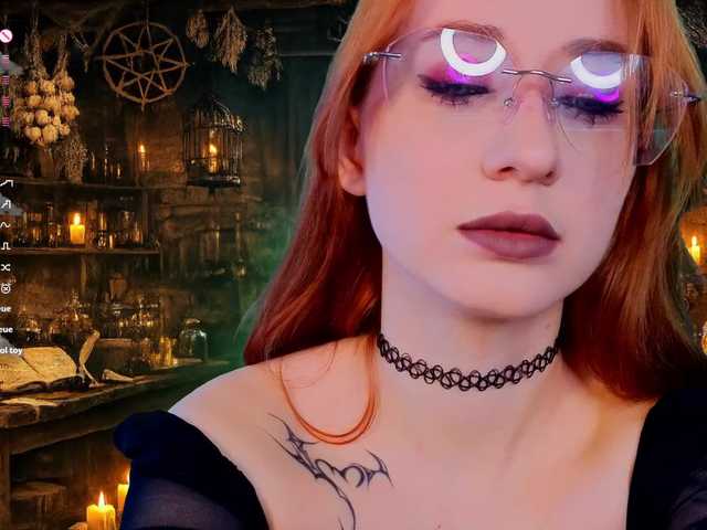 WICKEDEMBER's BongaCams show and profile