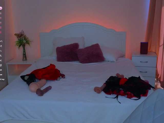 WICKEDEMBER live cam on BongaCams