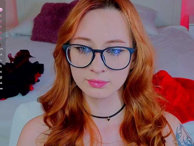 WICKEDEMBER live cam on BongaCams