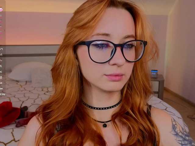 WICKEDEMBER live cam on BongaCams
