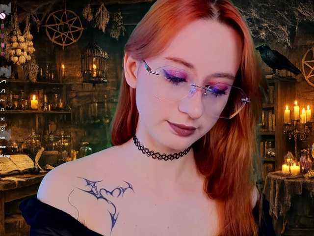 WICKEDEMBER's BongaCams show and profile