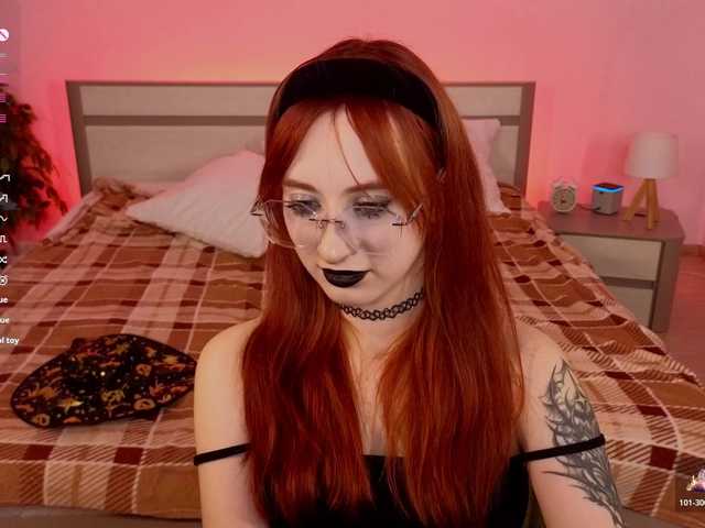 WICKEDEMBER live cam