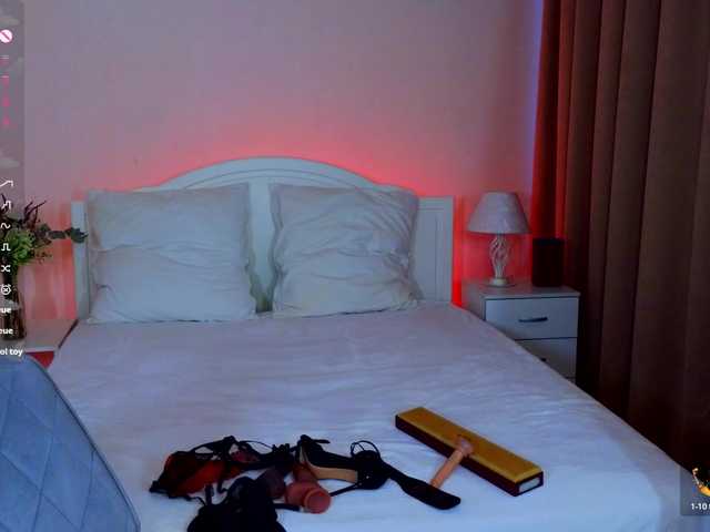 WICKEDEMBER's BongaCams show and profile