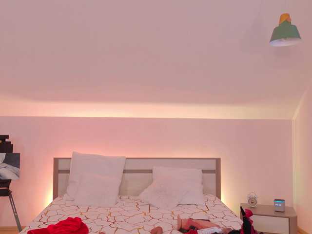 WICKEDEMBER live cam on BongaCams