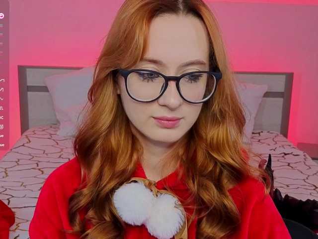 WICKEDEMBER live cam on BongaCams