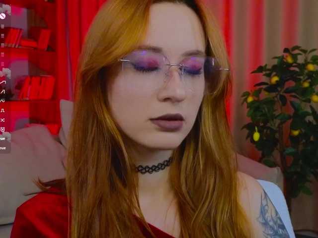 WICKEDEMBER's BongaCams show and profile