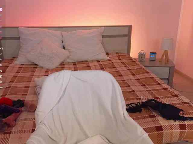 WICKEDEMBER webcam