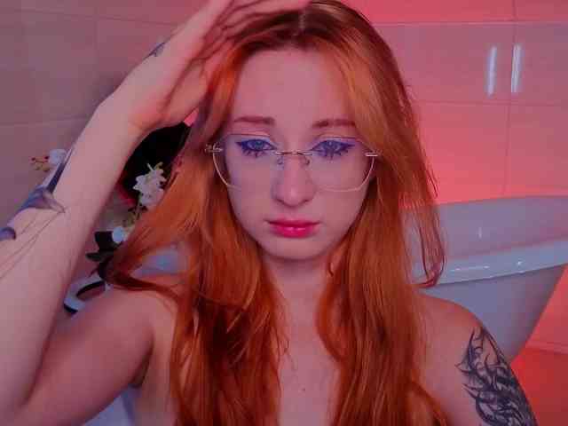 WICKEDEMBER webcam