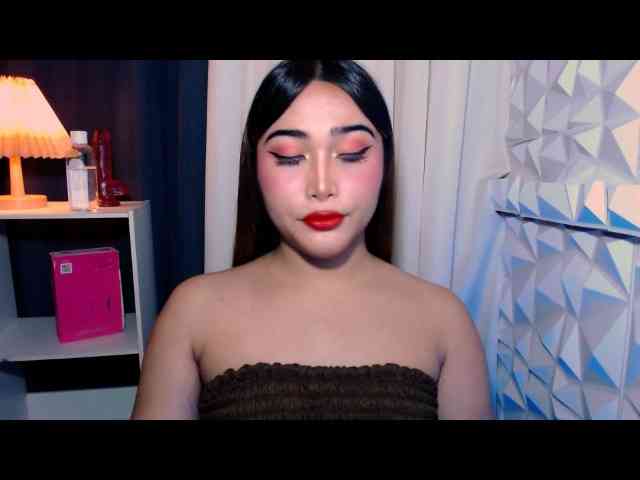 AsianCaulix Live Webcam on BongaCams