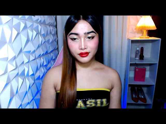 AsianCaulix Live Webcam on BongaCams