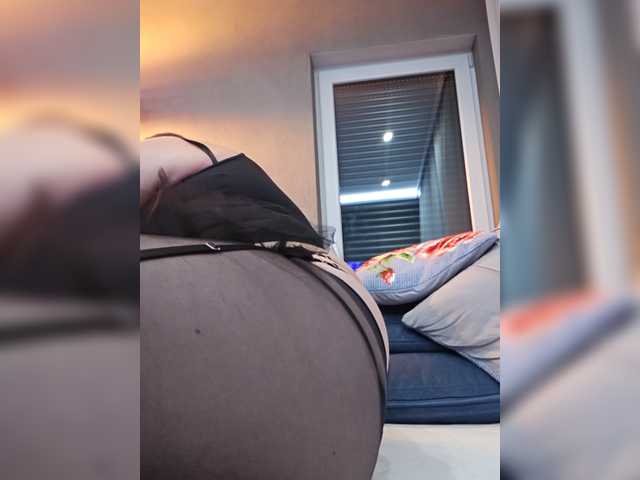 KristiBi