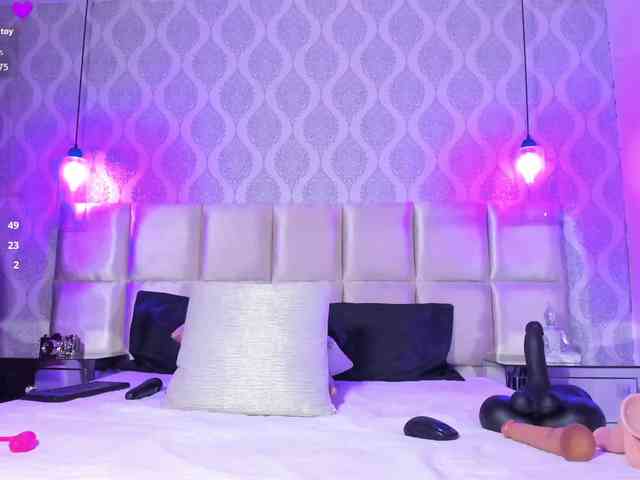 BellaaGrace Live Webcam on BongaCams