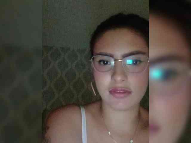 BellaaGrace webcam