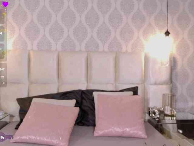 BellaaGrace webcam