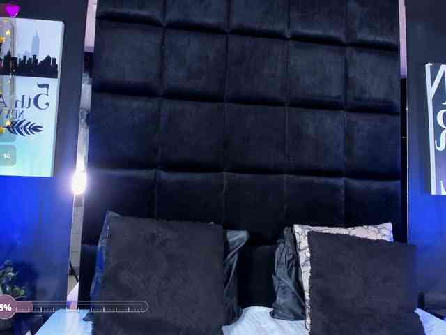 BellaaGrace webcam