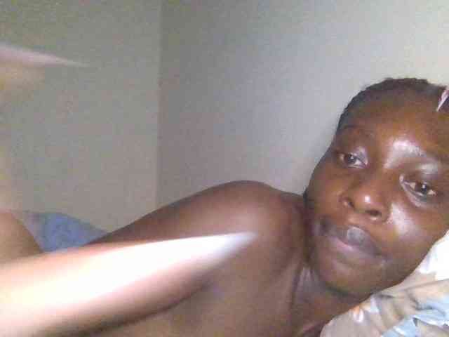 ThePeachFlexer webcam