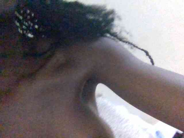 ThePeachFlexer webcam
