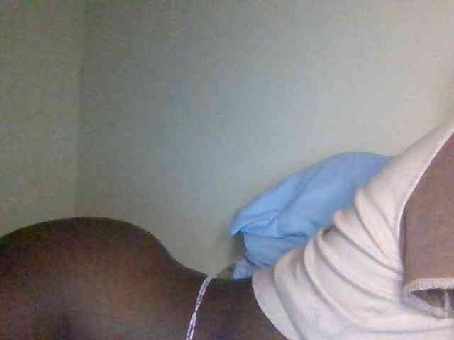 Model: ThePeachFlexer