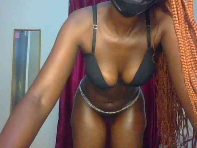 ThePeachFlexer webcam