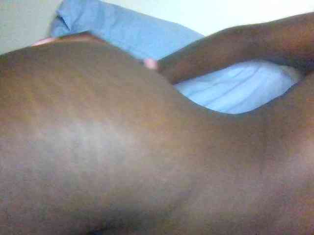Model: ThePeachFlexer