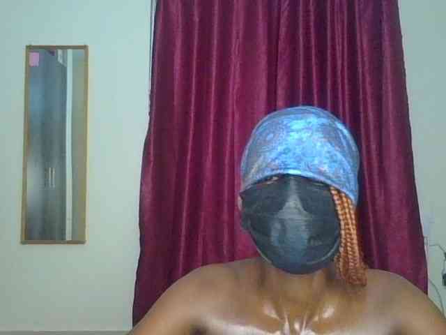 ThePeachFlexer webcam