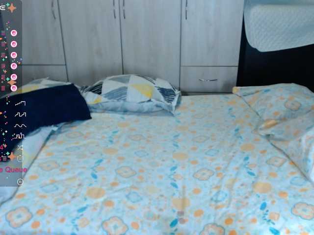 tani-sexy, en directo ahora en BongaCams