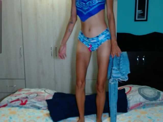 Mia-sexy