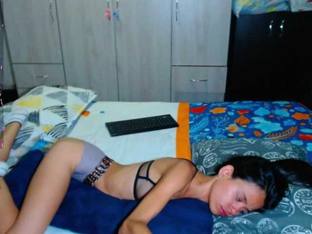 tani-sexy's BongaCams show and profile