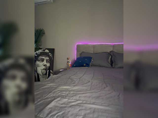 Miss-di's BongaCams show and profile