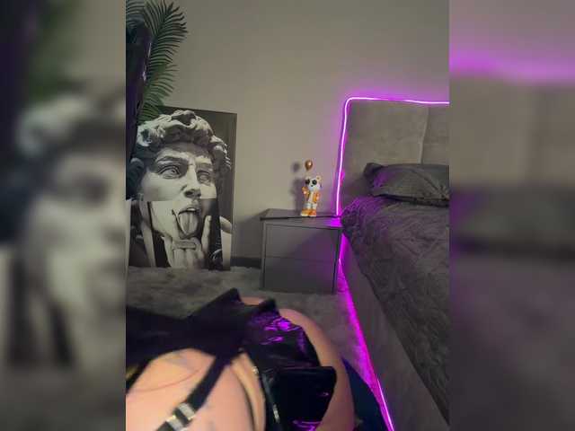 Miss-di's BongaCams profile