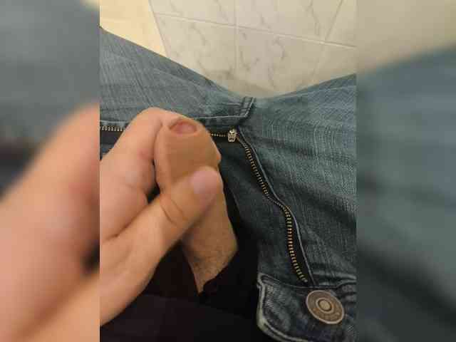 Alexmg Sex Cam Show