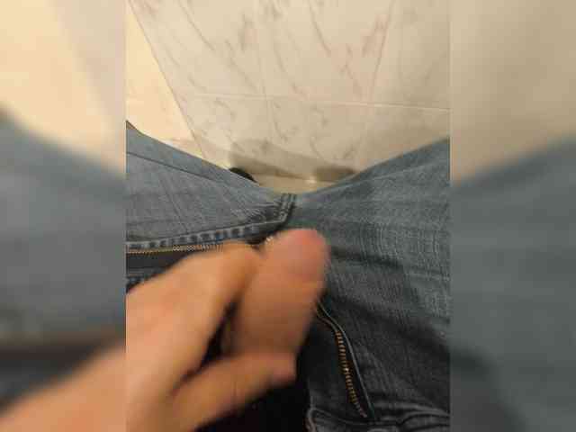 Alexmg Sex Cam Show
