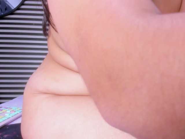 Celesteanaldeep live cam on BongaCams
