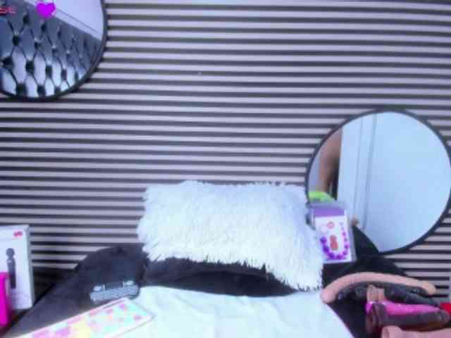 Celesteanaldeep webcam