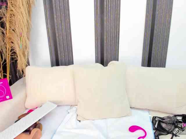 Celesteanaldeep webcam